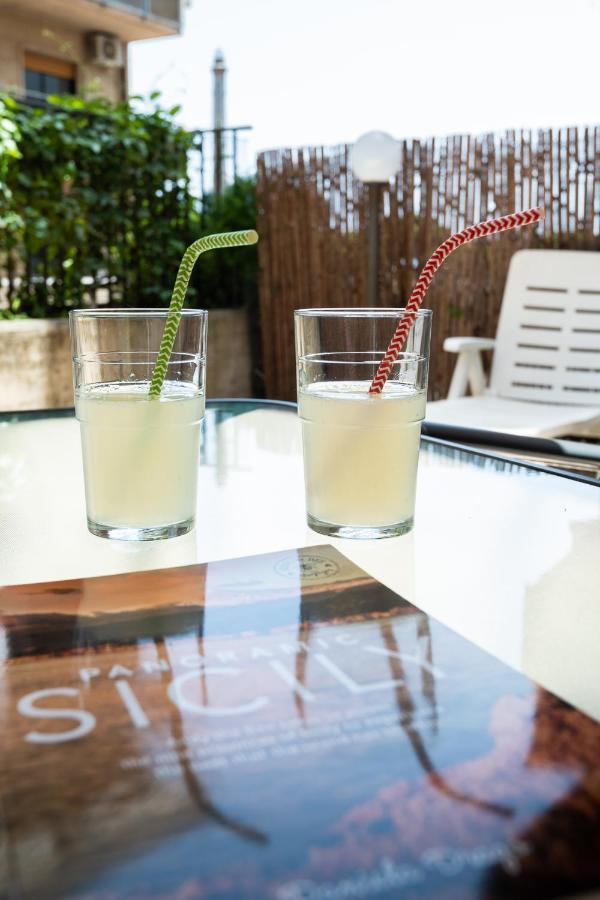 דירות קטאניה La Terrazza Sull'Africa מראה חיצוני תמונה